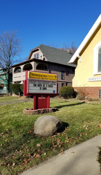 feature-img-church-sign.jpg